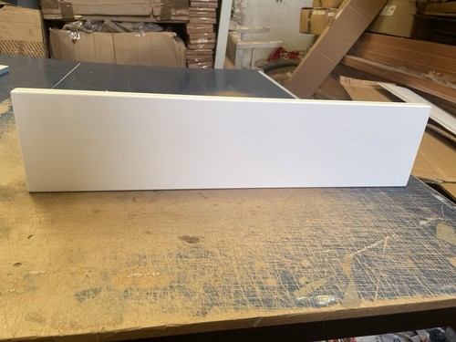 600mm white gloss kitchen - white,